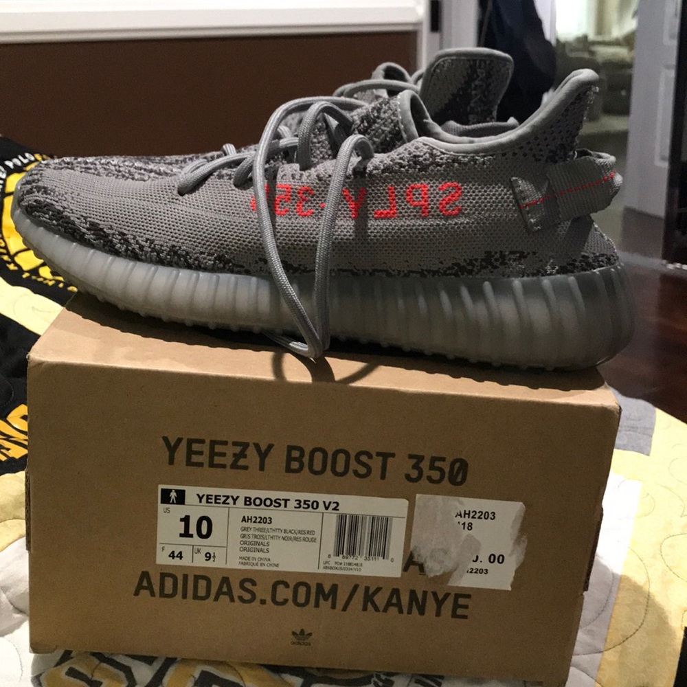 Yeezy boost 350 V2